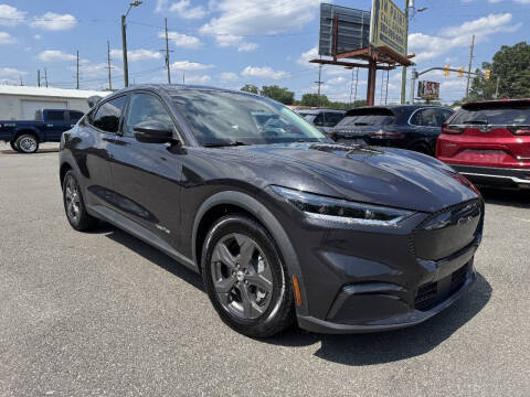 2022 Ford Mustang Mach-E Select