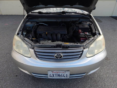 2003 Toyota Corolla LE