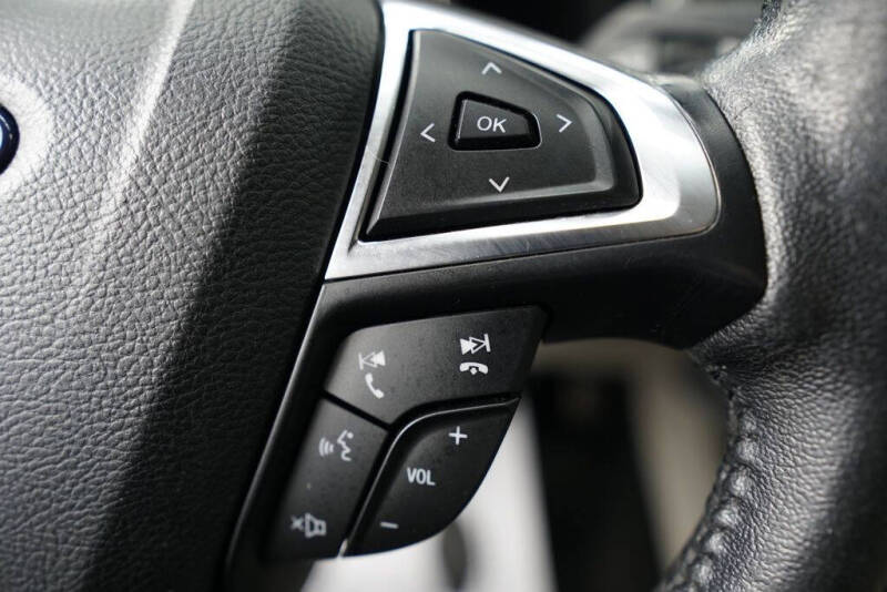 2020 Ford Fusion SEL