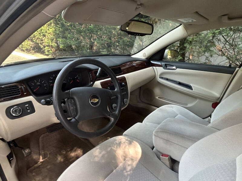 2011 Chevrolet Impala LS