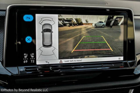 2024 Volkswagen Atlas Cross Sport SEL R-Line 4Motion