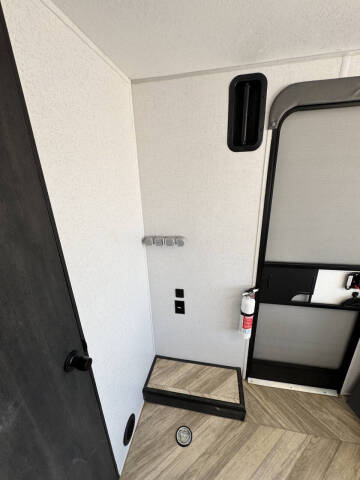 2022 Forest River Ozark 2700TH