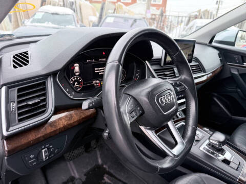 2018 Audi Q5 2.0T quattro Premium