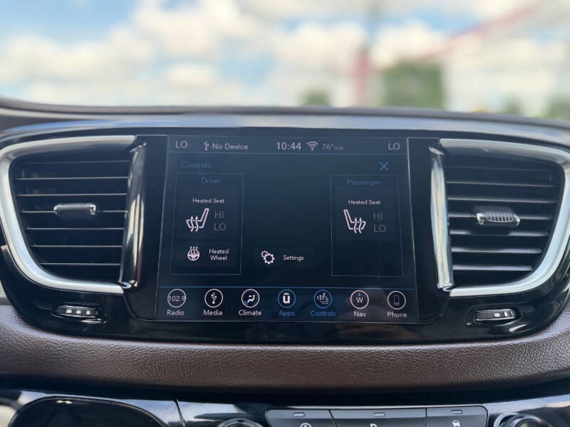 2019 Chrysler Pacifica Touring L Plus