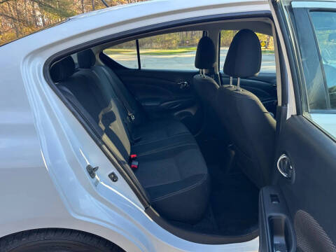 2018 Nissan Versa