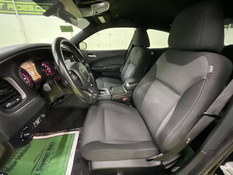 2018 Dodge Charger SXT