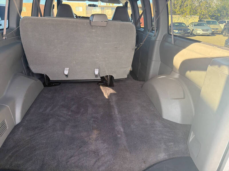 2009 Chevrolet Express LT 1500