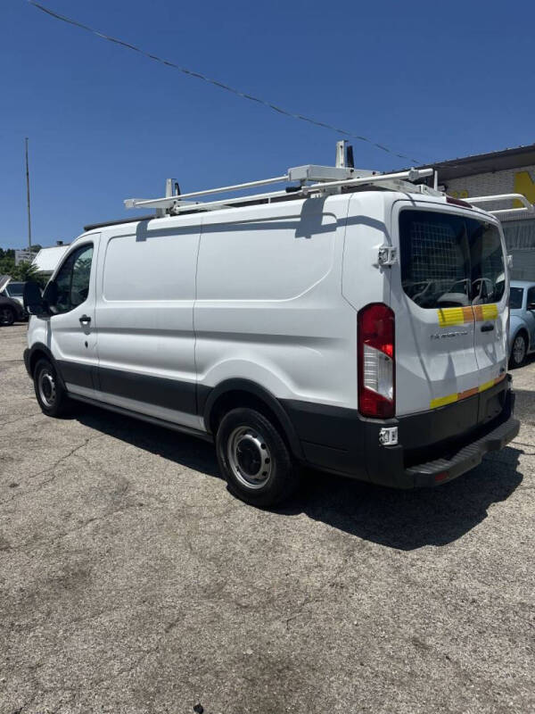 2015 Ford Transit 150