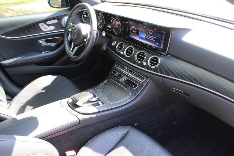 2019 Mercedes-Benz E-Class E 300