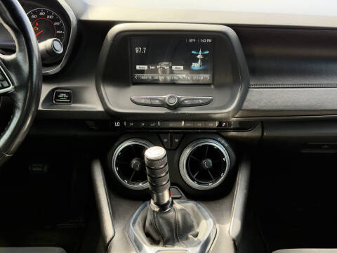 2017 Chevrolet Camaro LS