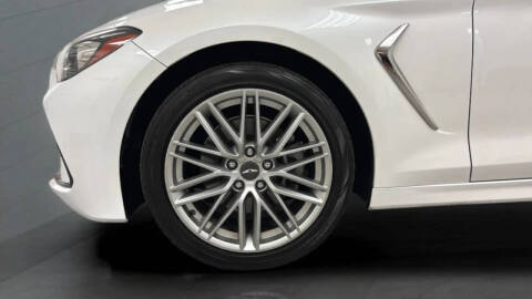 2020 Genesis G70