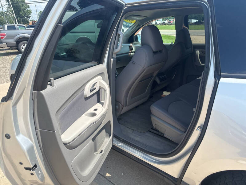 2012 Chevrolet Traverse LS