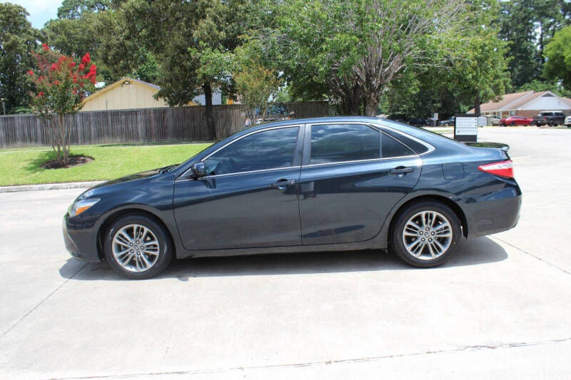 2017 Toyota Camry SE