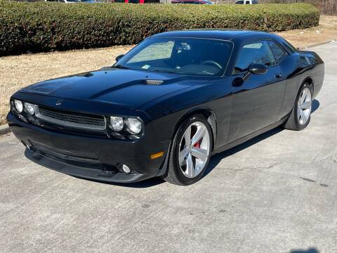2010 Dodge Challenger for sale at United Luxury Motors in Stone Mountain GA