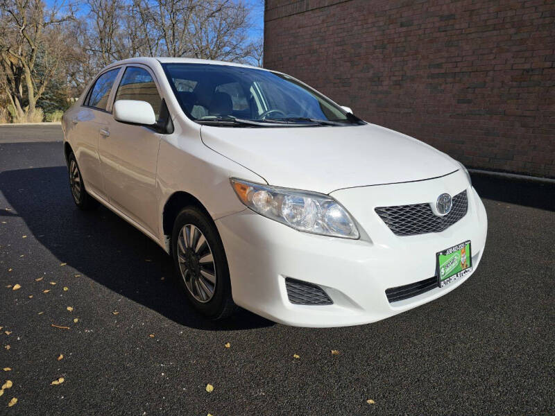 2009 Toyota Corolla LE photo 5