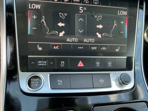 2022 Audi Q8 quattro Premium 55 TFSI