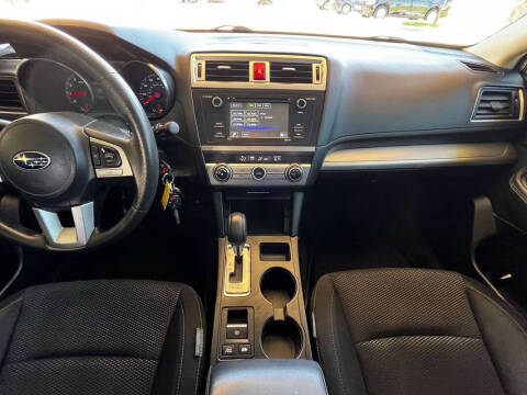 2017 Subaru Outback 2.5i