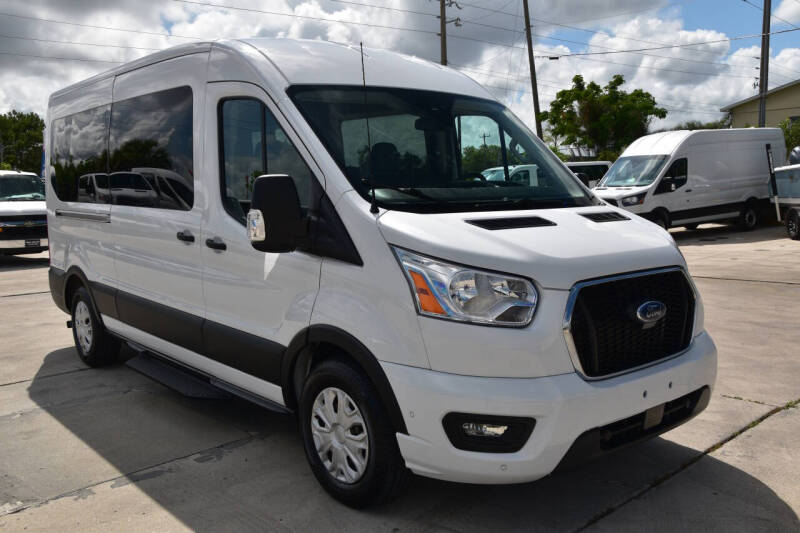 2022 Ford Transit Passenger Van XLT's photo