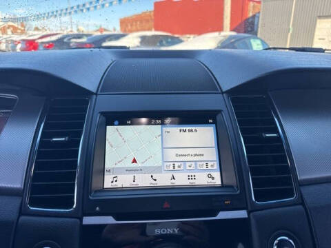 2017 Ford Taurus SHO