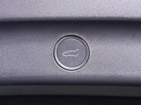 2024 Tesla Model Y Performance