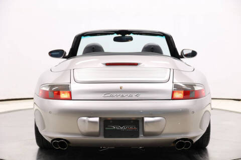 2003 Porsche 911