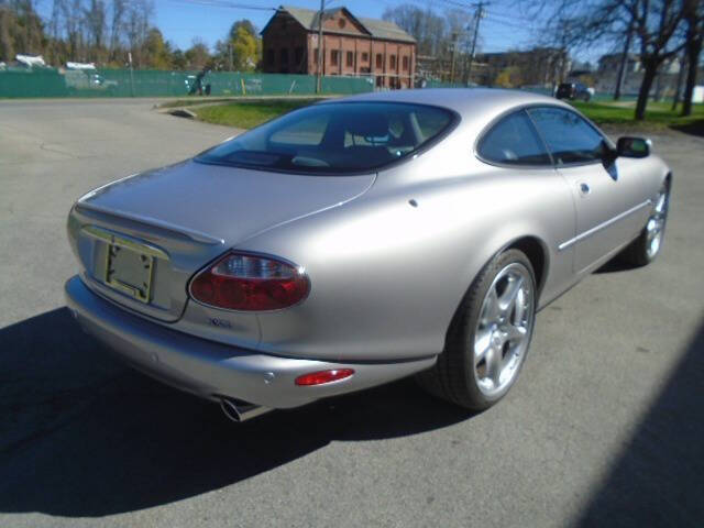 2001 Jaguar XKR Silverstone
