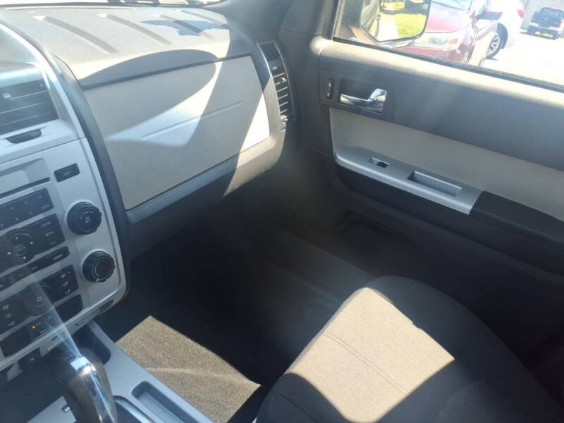 2010 Mercury Mariner I4