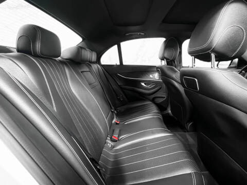 2018 Mercedes-Benz E-Class E 300