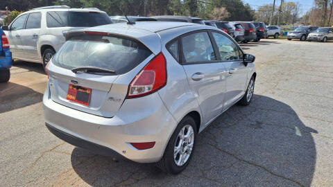 2016 Ford Fiesta SE