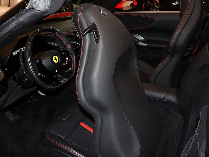 2023 Ferrari SF90 Spider