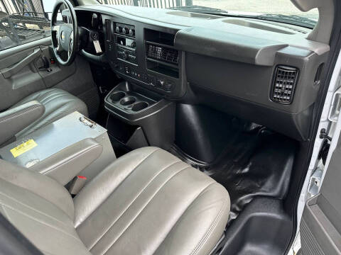 2019 Chevrolet Express 3500