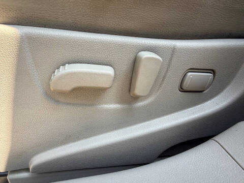 2012 Nissan Rogue SV w/SL Package
