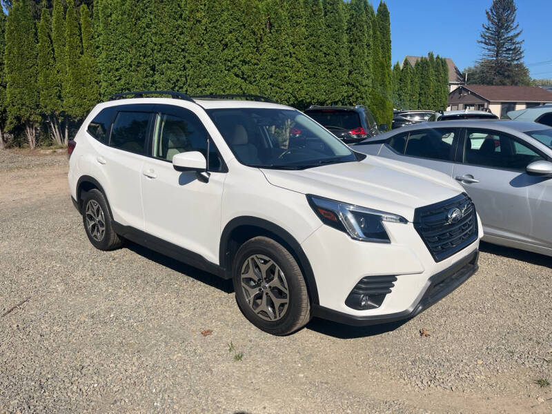 2024 Subaru Forester Premium