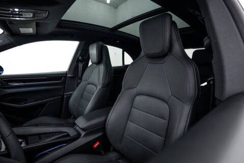 2025 Porsche Macan 4 Electric