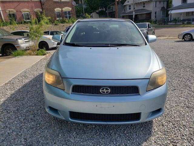 2005 Scion tC