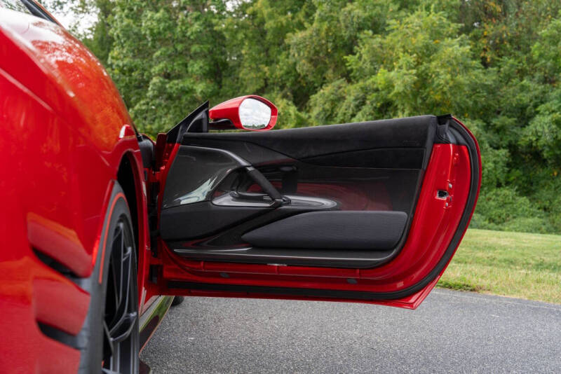 2023 Ferrari 812 Competizione