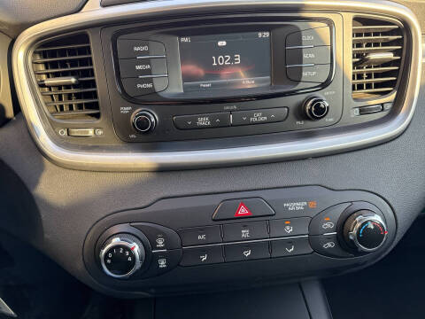 2016 Kia Sorento LX V6