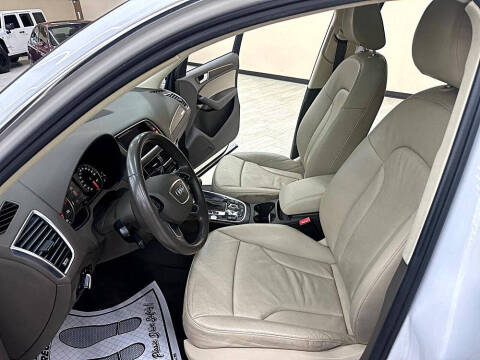 2015 Audi Q5 2.0T quattro Premium Plus