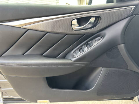 2016 Infiniti Q50 3.0T Premium