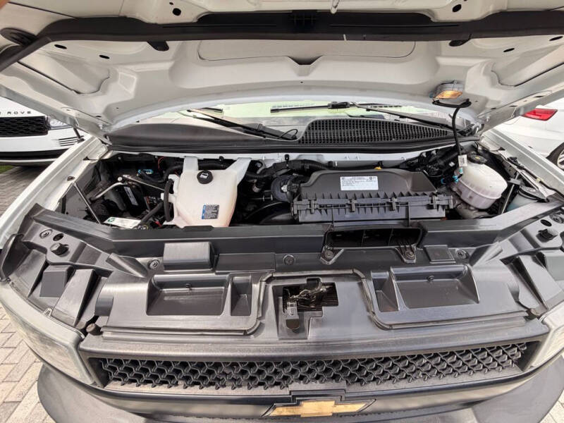 2021 Chevrolet Express 2500