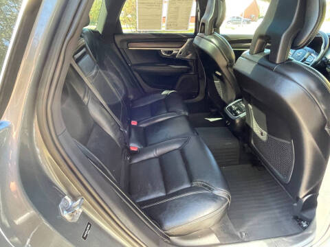 2018 Volvo V90 Cross Country T6