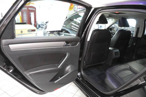 2014 Volkswagen Passat 1.8T SE PZEV