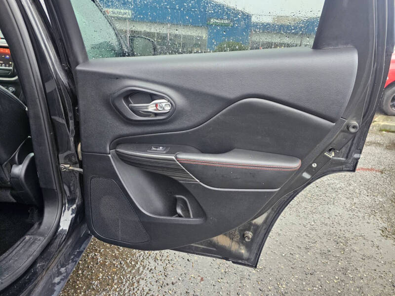 2015 Jeep Cherokee Trailhawk