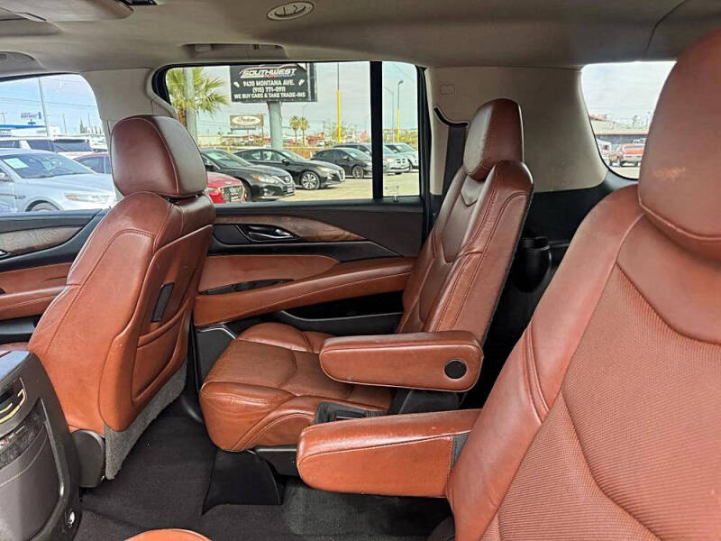 2016 Cadillac Escalade ESV Luxury Collection