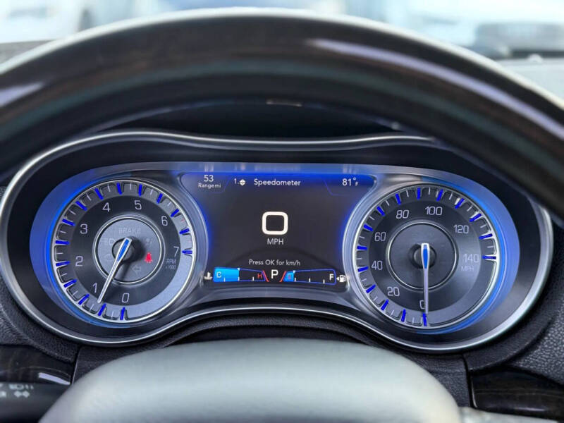 2016 Chrysler 300 C