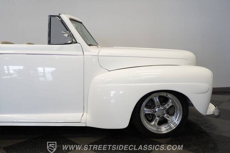 1947 Ford Deluxe