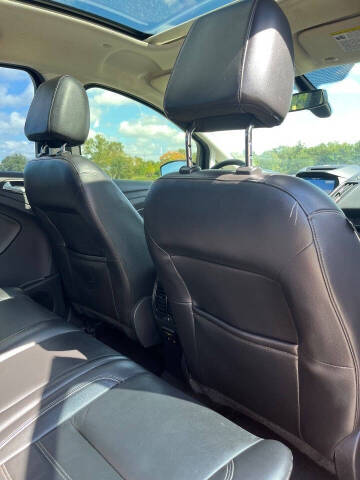 2017 Ford C-MAX Hybrid Titanium