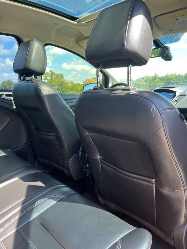 2017 Ford C-MAX Hybrid Titanium