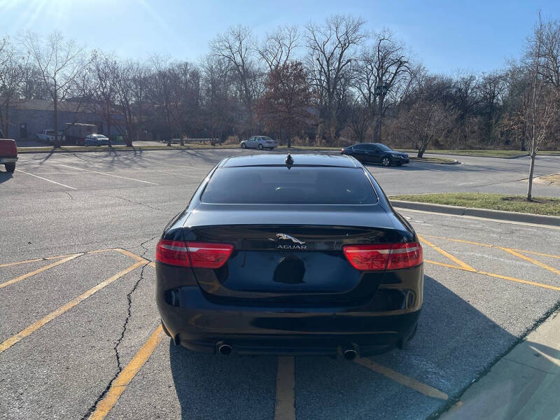 2017 Jaguar XE 35t Premium