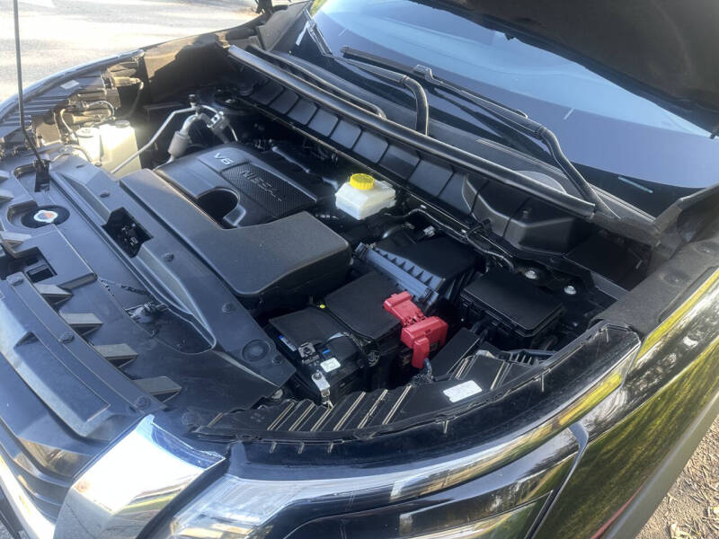 2022 Nissan Pathfinder S